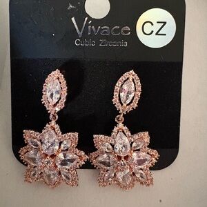 Dangle Earrings CZ Pink Marquise Cut floral Design Sparkles pierced 1” L
NWOT